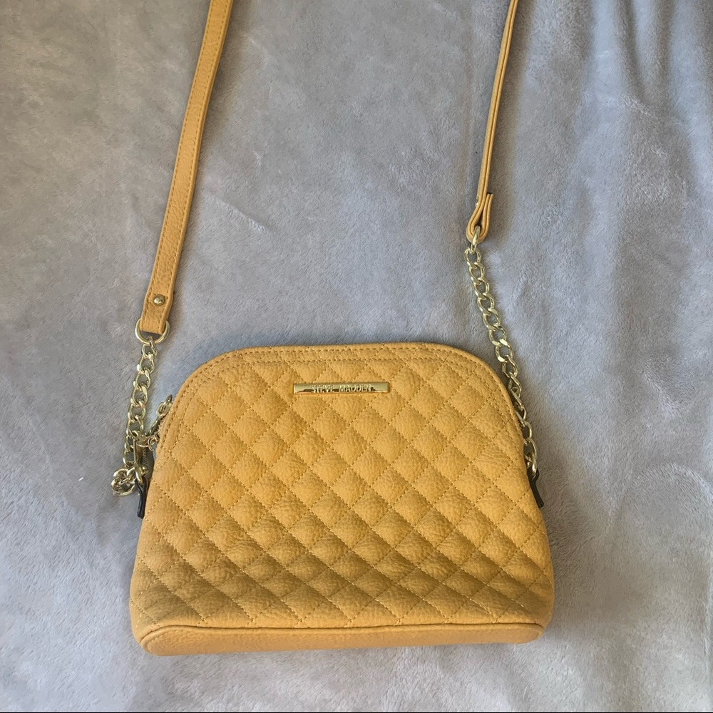 Steve Madden satchel 💛